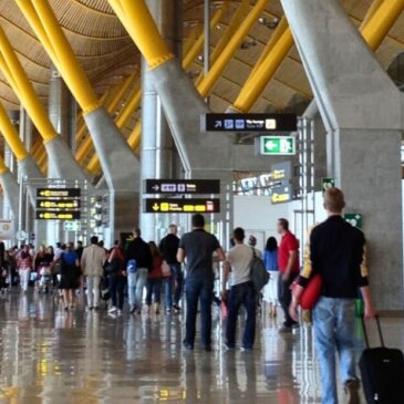 Non-EU Visitors to Spain Now Need Proof of Accommodation, Invitation Letter