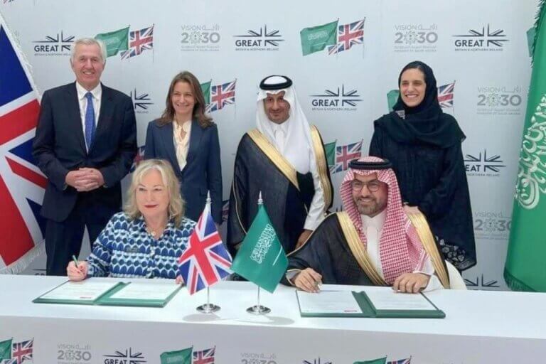 UK, Saudi Arabia Sign Agreement to Boost Tourism at Great Futures Expo