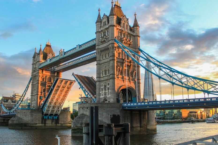 Wielka Brytania awansuje na 3. miejsce pod względem przychodów z turystyki międzynarodowej w 2023 r.