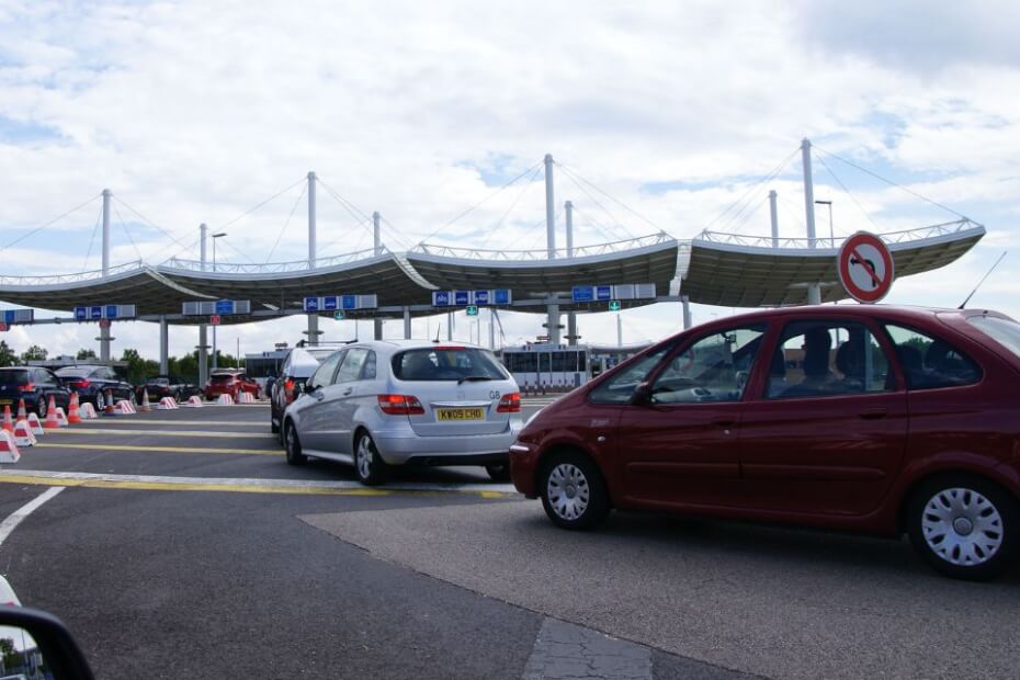 A Getlink instala 224 quiosques EES para facilitar a passagem de fronteira no túnel do Canal da Mancha