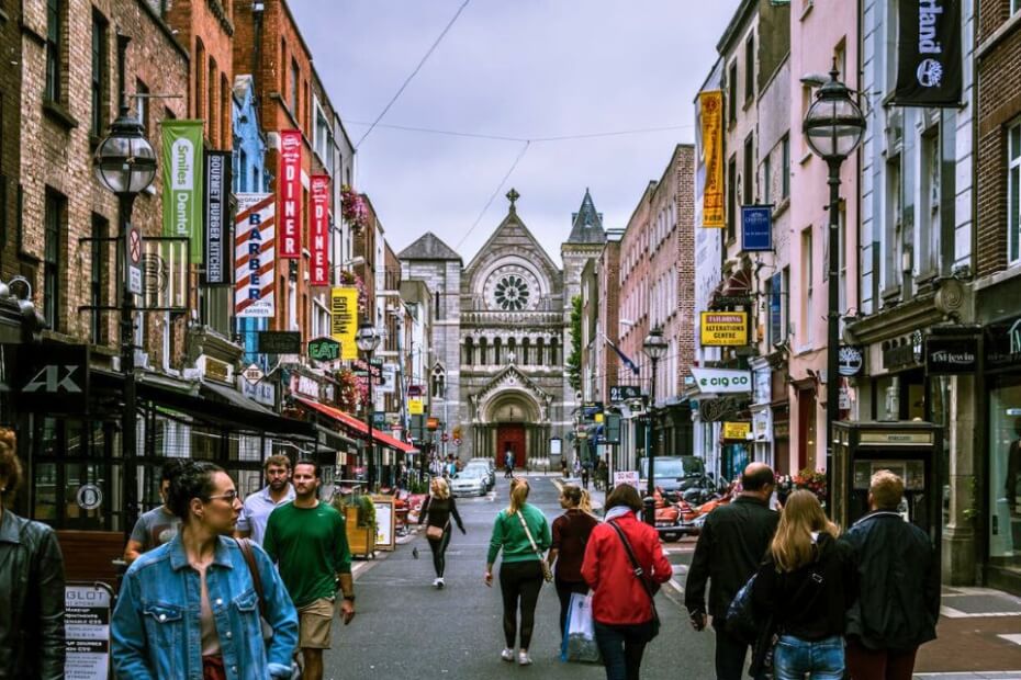 Hvordan den nye ETA-ordningen påvirker reiser mellom Irland og Storbritannia